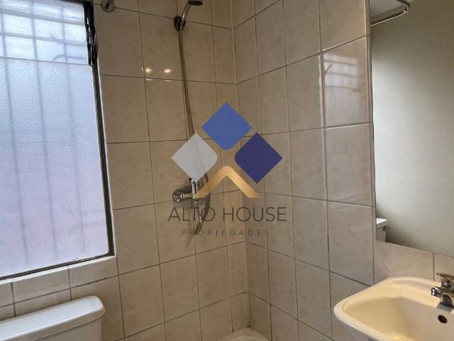 Casa en arriendo en Los Cerrillos, Metropolitana