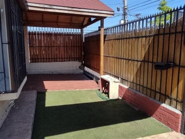 Casa en arriendo en Los Cerrillos, Metropolitana