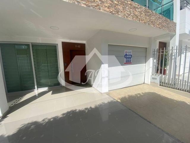Casa en arriendo en El Recreo, Córdoba
