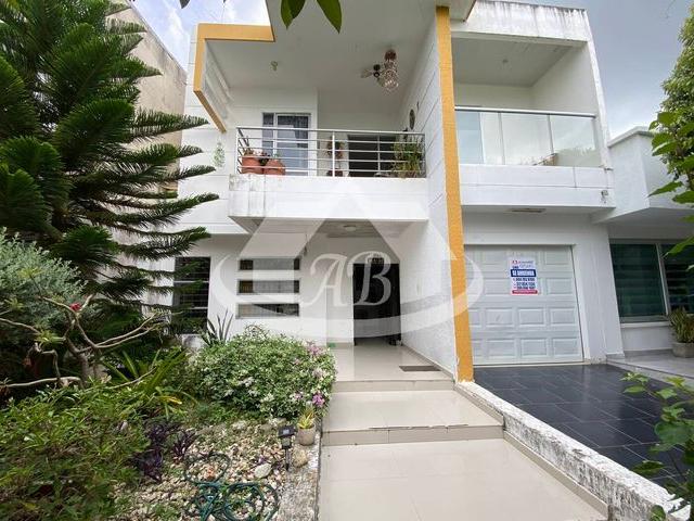 Casa en arriendo en El Recreo, Centro