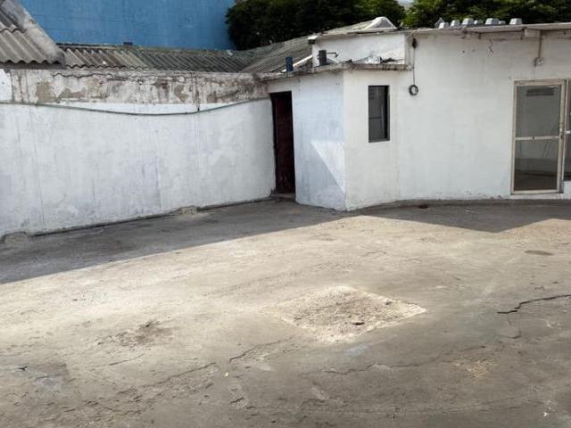 Casa en arriendo en Crespo, Bolívar