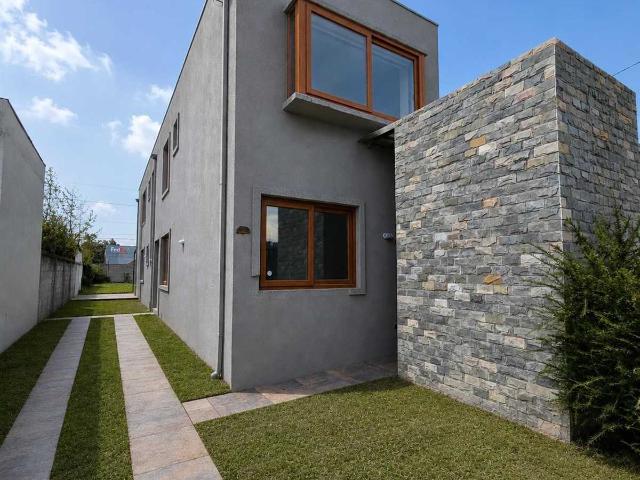 Casa en arriendo en Monte Grande, Maule
