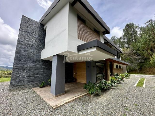 Casa en arriendo en Antioquia, El Brasil