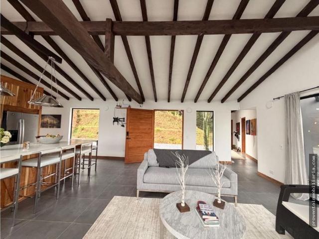Casa en arriendo en Barrio Centro, El Carmen de Viboral