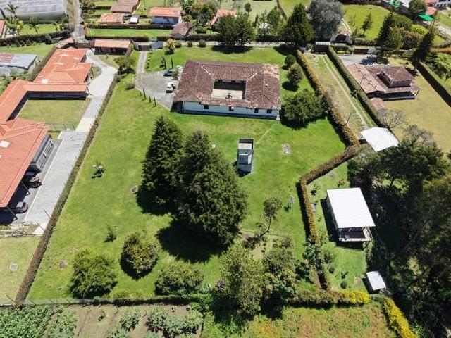 Casa en arriendo en Antioquia, El Carmen De Viboral
