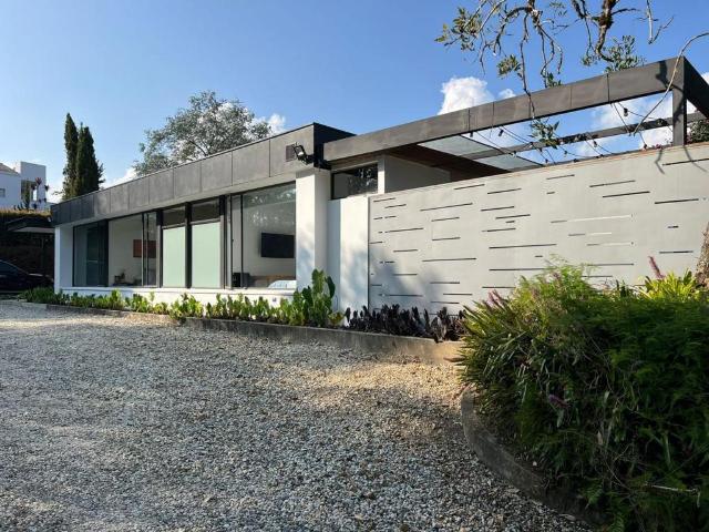 Casa En Arriendo En El Carmen De Viboral A99205