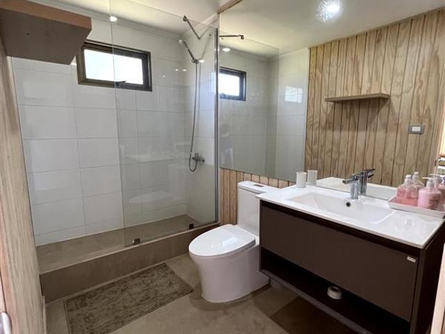 Casa en Arriendo en El Estero / Lago rapel