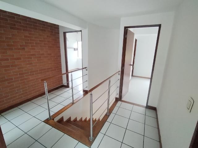 Casa En Arriendo En Envigado A169175