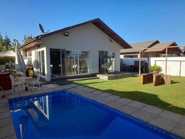 Casa en arriendo en Carampangue, Metropolitana