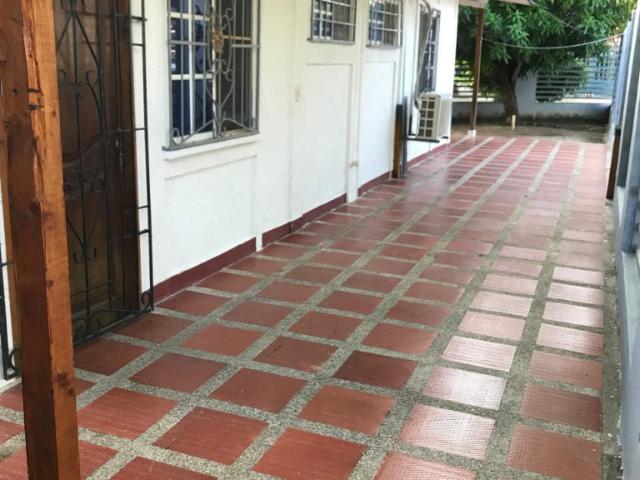 Casa En Arriendo En Juan De Acosta En Santa Veronica A328645