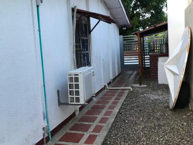 Casa En Arriendo En Juan De Acosta En Santa Veronica A328645