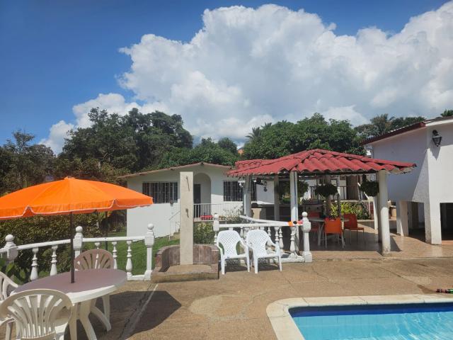 Casa En Arriendo En Junin En. A198411