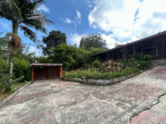 Casa en arriendo en Antioquia, Valle de Aburrá