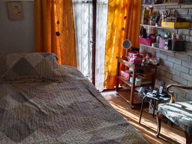 Casa en arriendo en La Reina zona comercial residencial