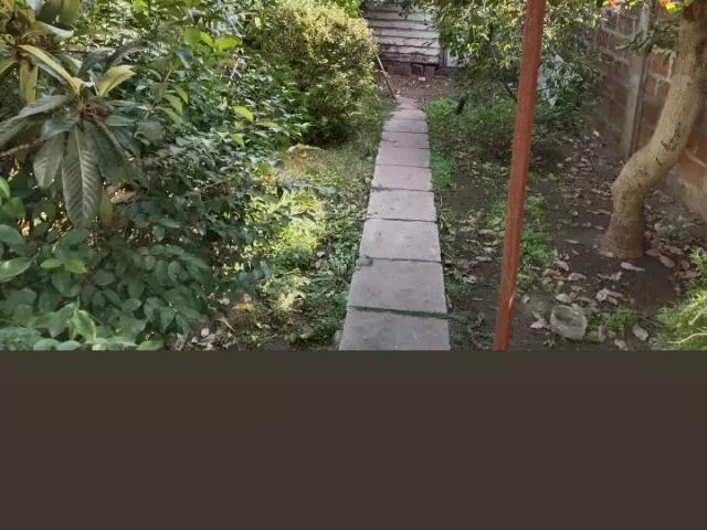 Casa en arriendo en La Reina zona comercial residencial