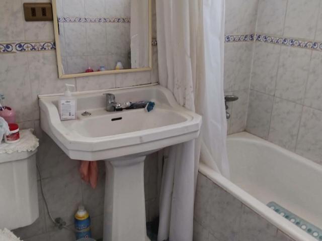 Casa en arriendo en La Reina zona comercial residencial