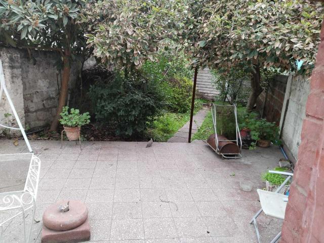 Casa en arriendo en La Reina zona comercial residencial