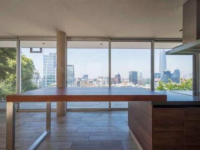 Casa en Arriendo en Las Condes 4 dormitorios 5 banos de 458 m