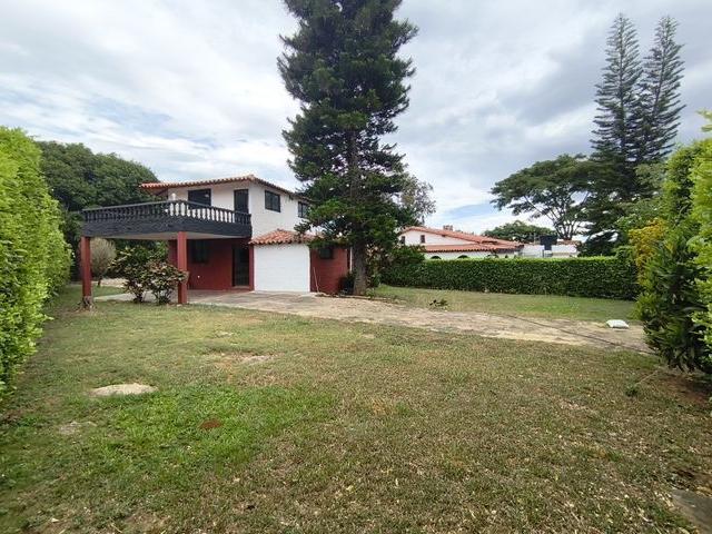 Casa en arriendo en Oriental, Los Patios