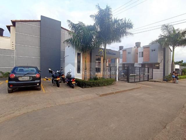 Casa en arriendo en Oriental, Los Patios