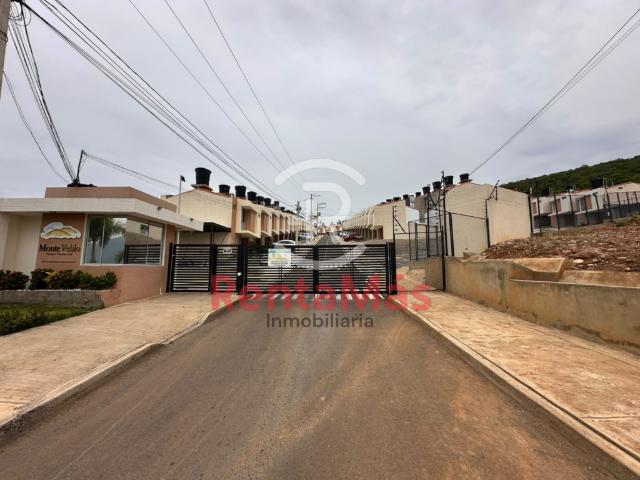 Casa en arriendo en Bella Vista, Los Patios