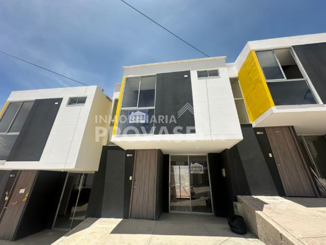 Casa en arriendo en Suba, Bogotá
