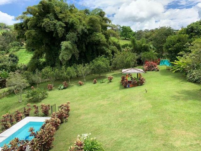Casa en arriendo en El Remanso, Manizales