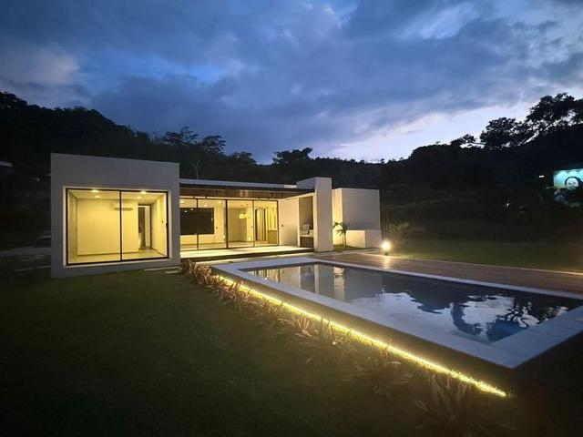 Casa en arriendo en Nocaima, Gualivá