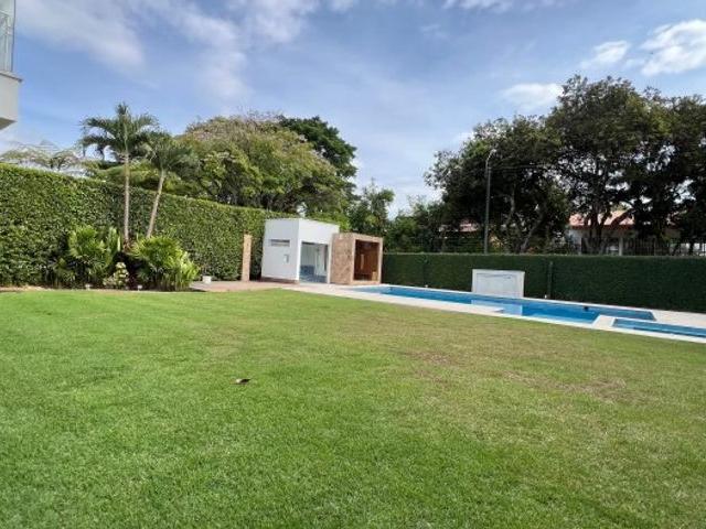 Casa en arriendo en Barrio Pance, Cali