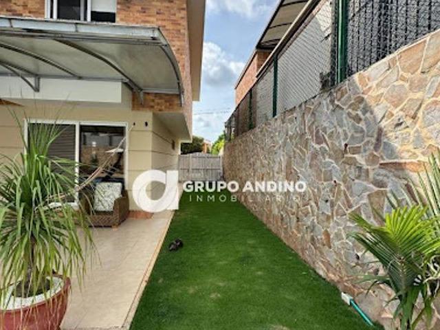 Casa en arriendo en Santander