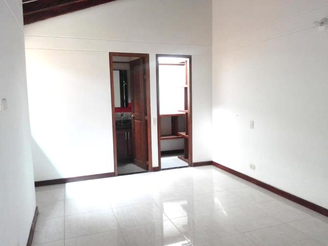 Casa En Arriendo En Rionegro A108397