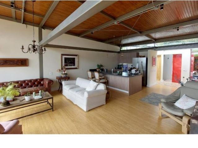 Casa en arriendo en Sajonia, Oriente
