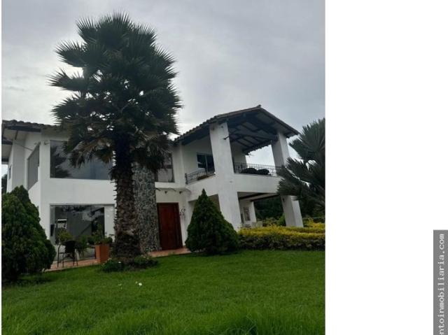 Casa en arriendo en Antioquia, Guarne