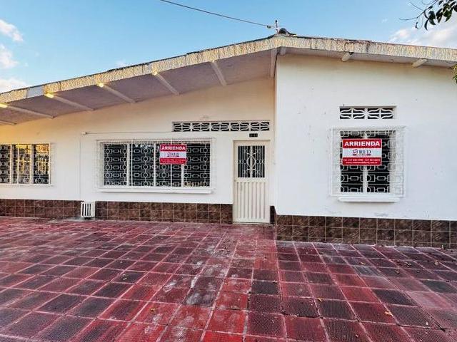 Casa en arriendo en Rivera, Huíla