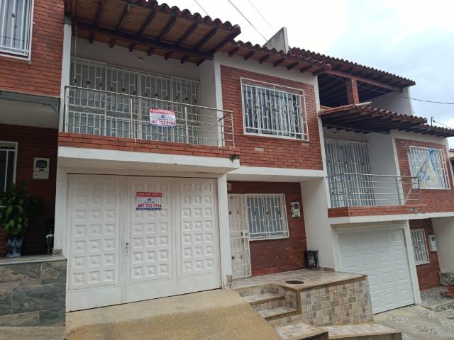 Casa en arriendo en Santander