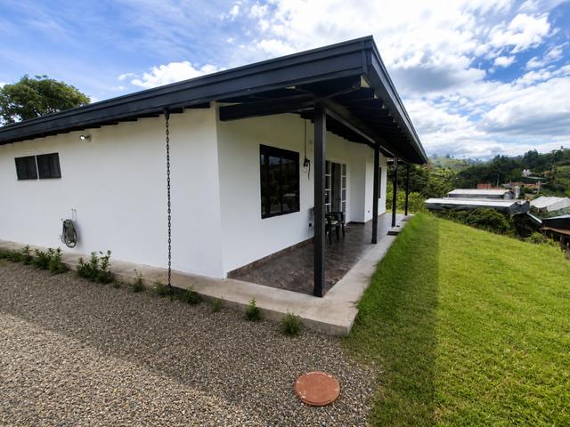 Casa en arriendo en Antioquia, El Potrero