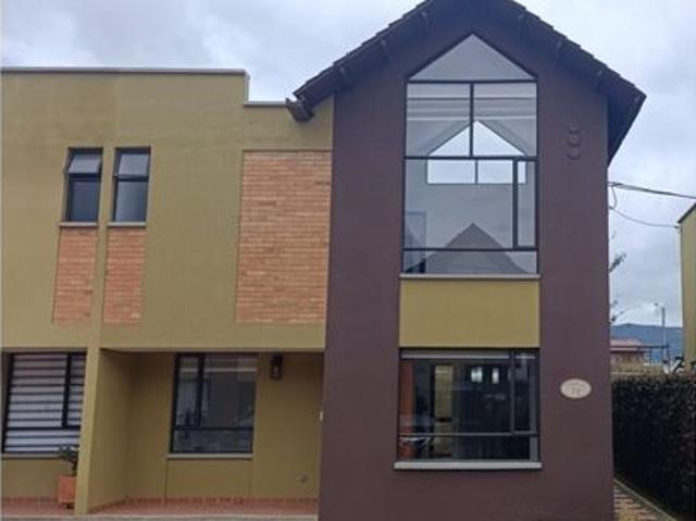 Casa en arriendo en Soacha Central, Cundinamarca