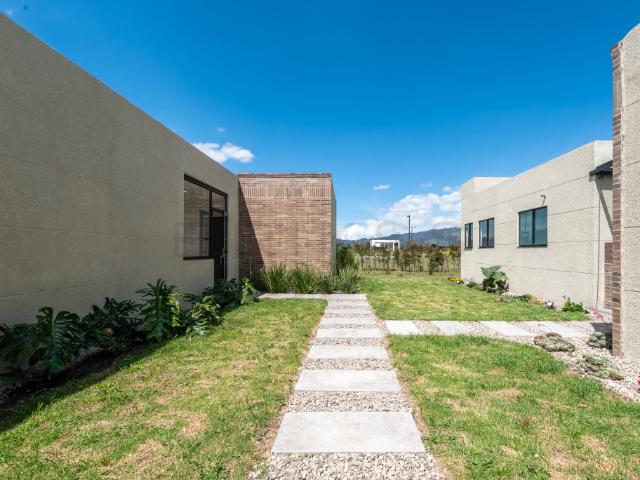 Casa En Arriendo En Tenjo A324465