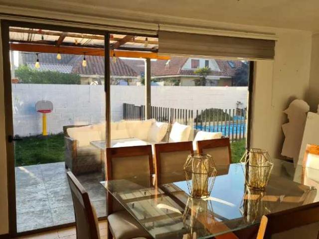Casa en arriendo en Tiltil, Metropolitana