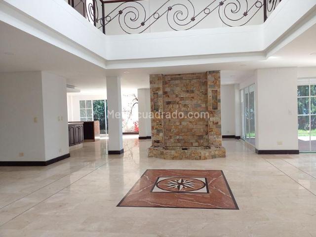 Casa en arriendo en Antioquia, Valle de Aburrá