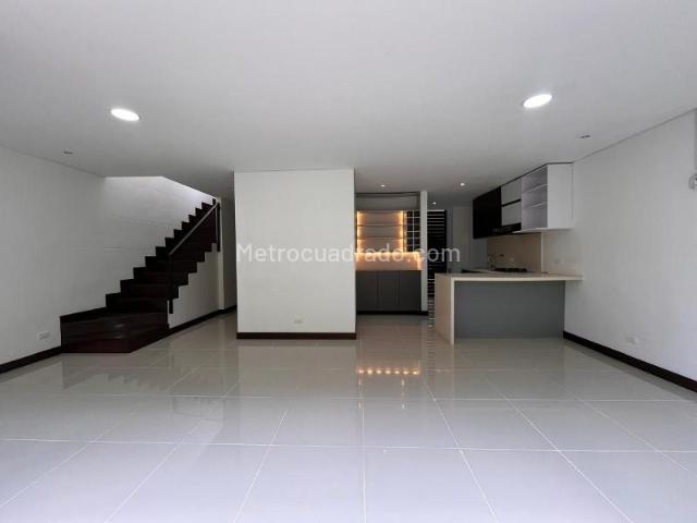 Casa en arriendo en Itagüí, Valle de Aburrá