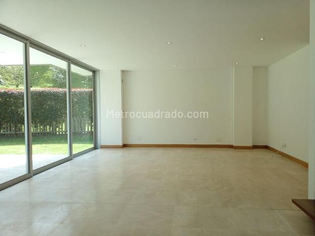 Casa en arriendo en Antioquia, Valle de Aburrá