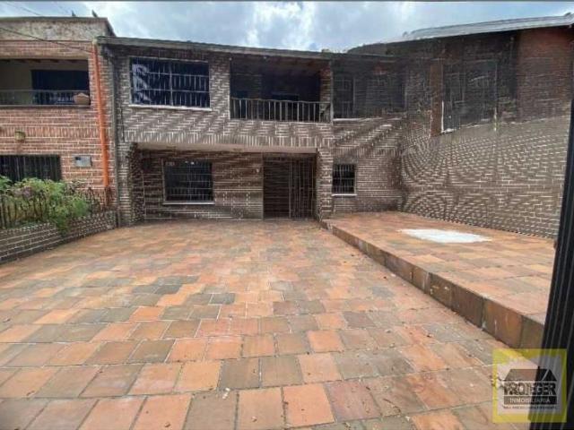 Casa en arriendo en Envigado, Valle de Aburrá