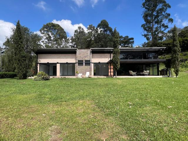 Casa en arriendo en Antioquia, Suroeste