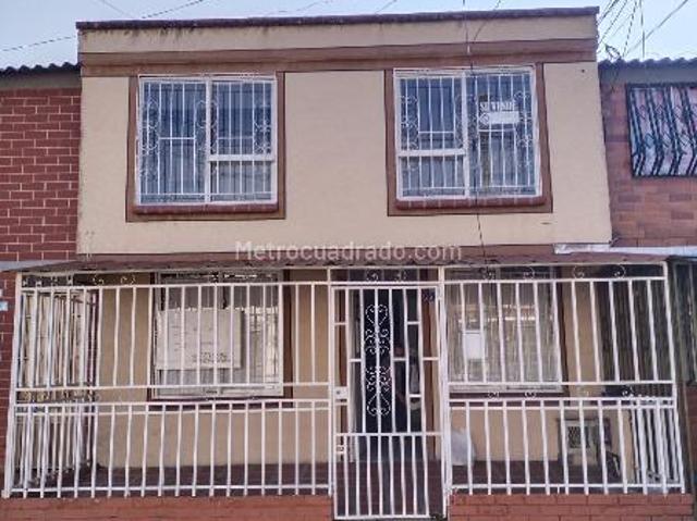 Casa en arriendo en Palmira, Sur