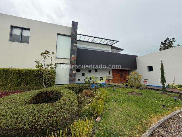 Casa en arriendo en La Plazuela, La Calera