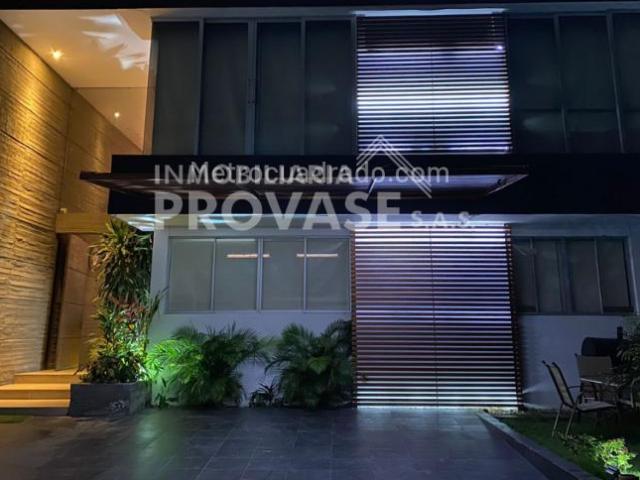 Casa en arriendo en La Floresta, Los Patios