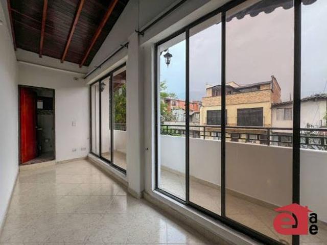 Casa en arriendo en Obrero, Envigado