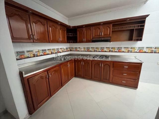 Casa en arriendo en Obrero, Envigado