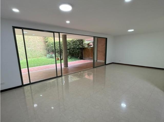 Casa en arriendo en Antioquia, Valle de Aburrá